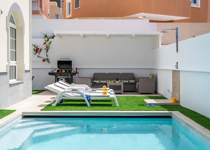 Marzella - Luxury Адехе